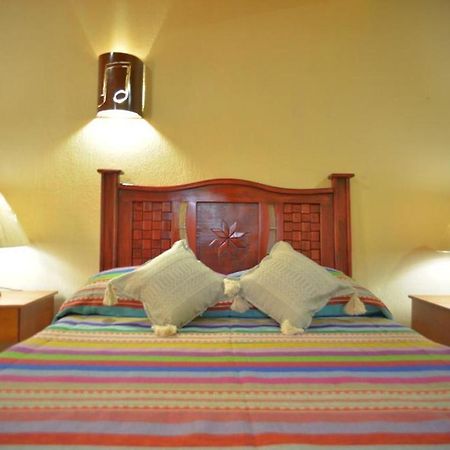 Oyo Hotel Castillo Santa Cecilia Tapalpa Luaran gambar
