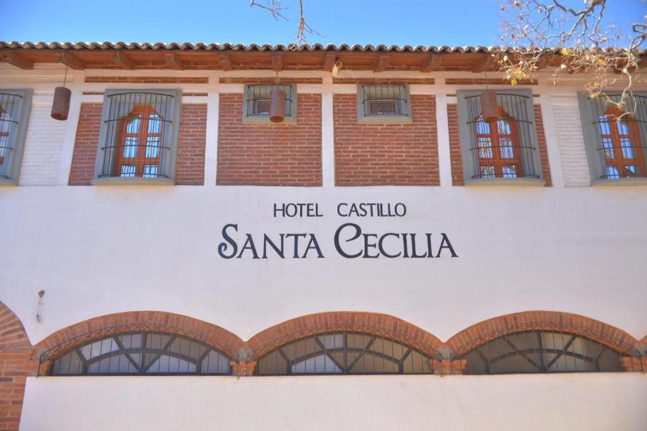 Oyo Hotel Castillo Santa Cecilia Tapalpa Luaran gambar